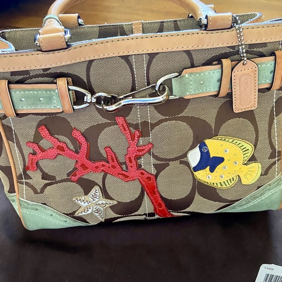 Coach Bag - Picture 6 of 9